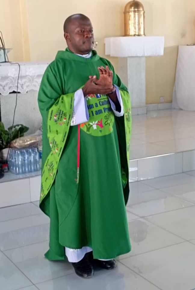 Blantyre Archdiocese ‘I am a Catholic & I am Proud’ group has new Chaplain 1 Fr. Chikampana appointed as Chaplain for Blantyre Archdiocese ‘I am a Catholic I am Proud