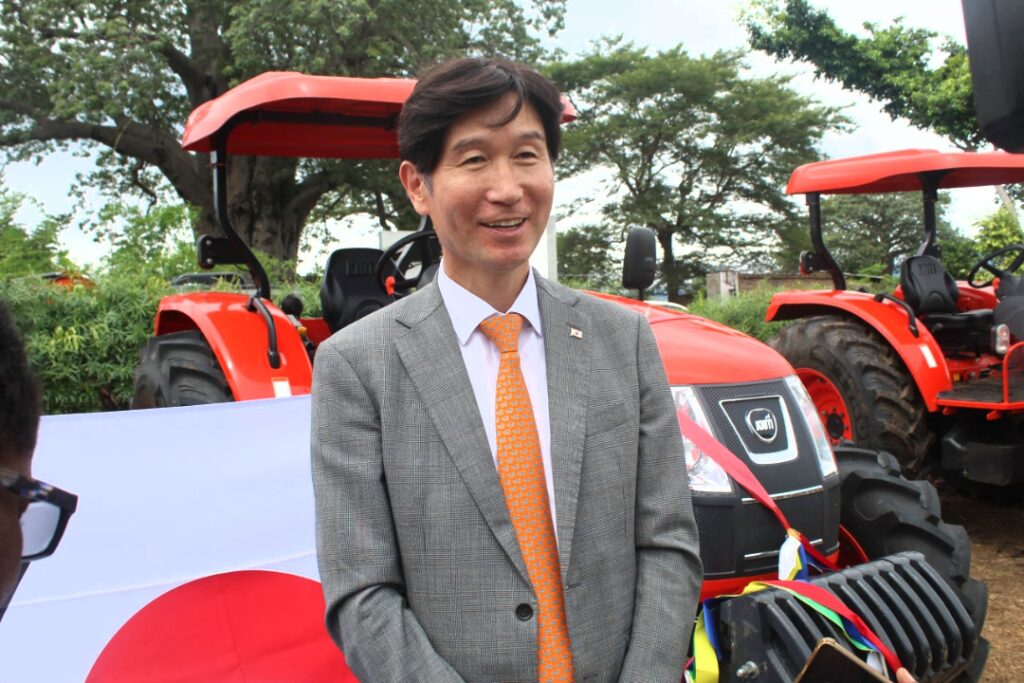 Malawi receives farm machinery from Sout Korea to enhance agricultural mechanization 2 Ambassador to Korea commits to the countrys development Agricultural Mechanization