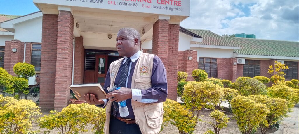 Council urged to improve service delivery 1 Phalombe DC urges his council officials to pull up socks on service deliverly. Pic Linda Likomwa Mana