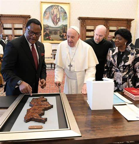 President Chakwera mourns Pope Francis 1 OIP